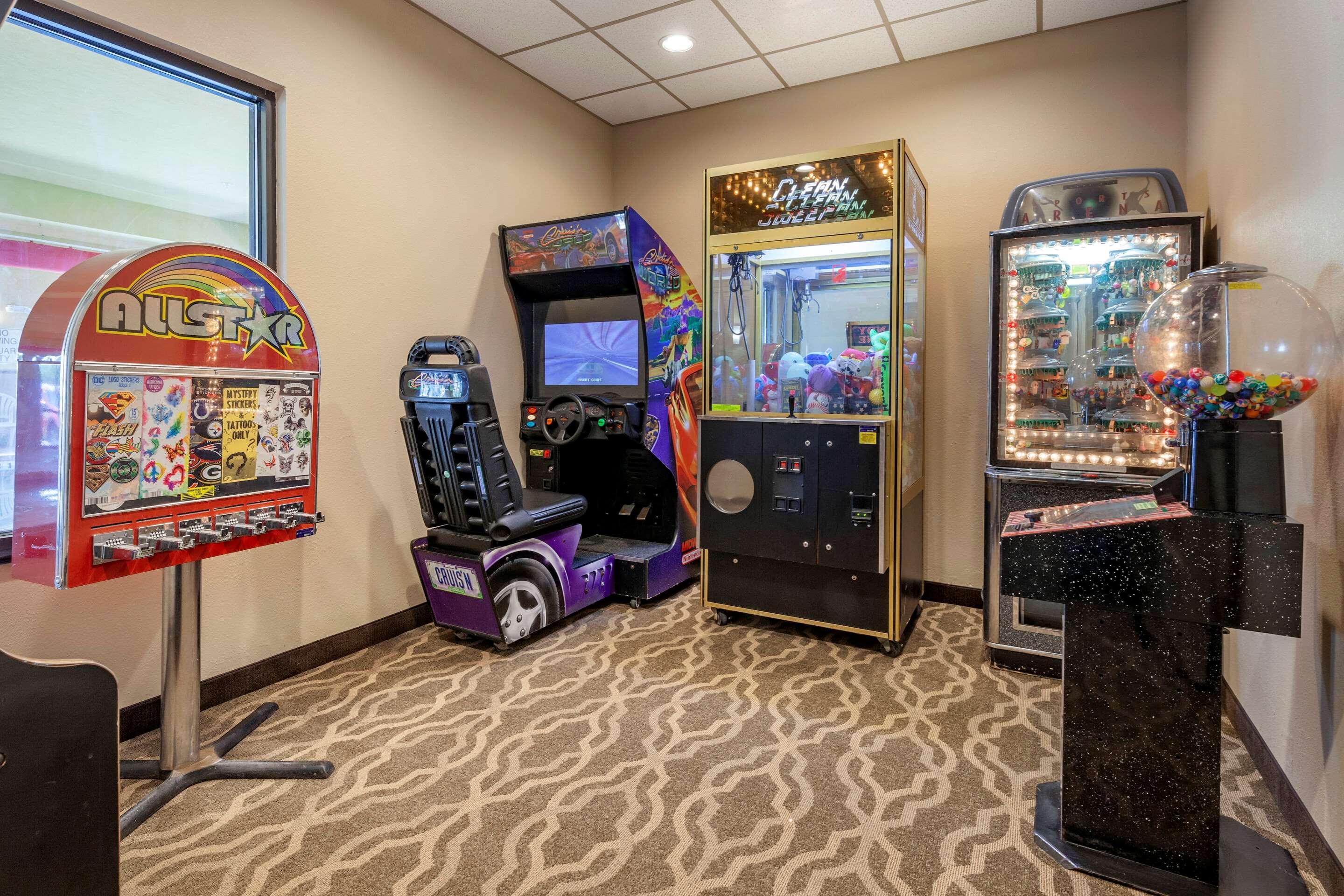 Comfort Suites Oshkosh Exteriör bild