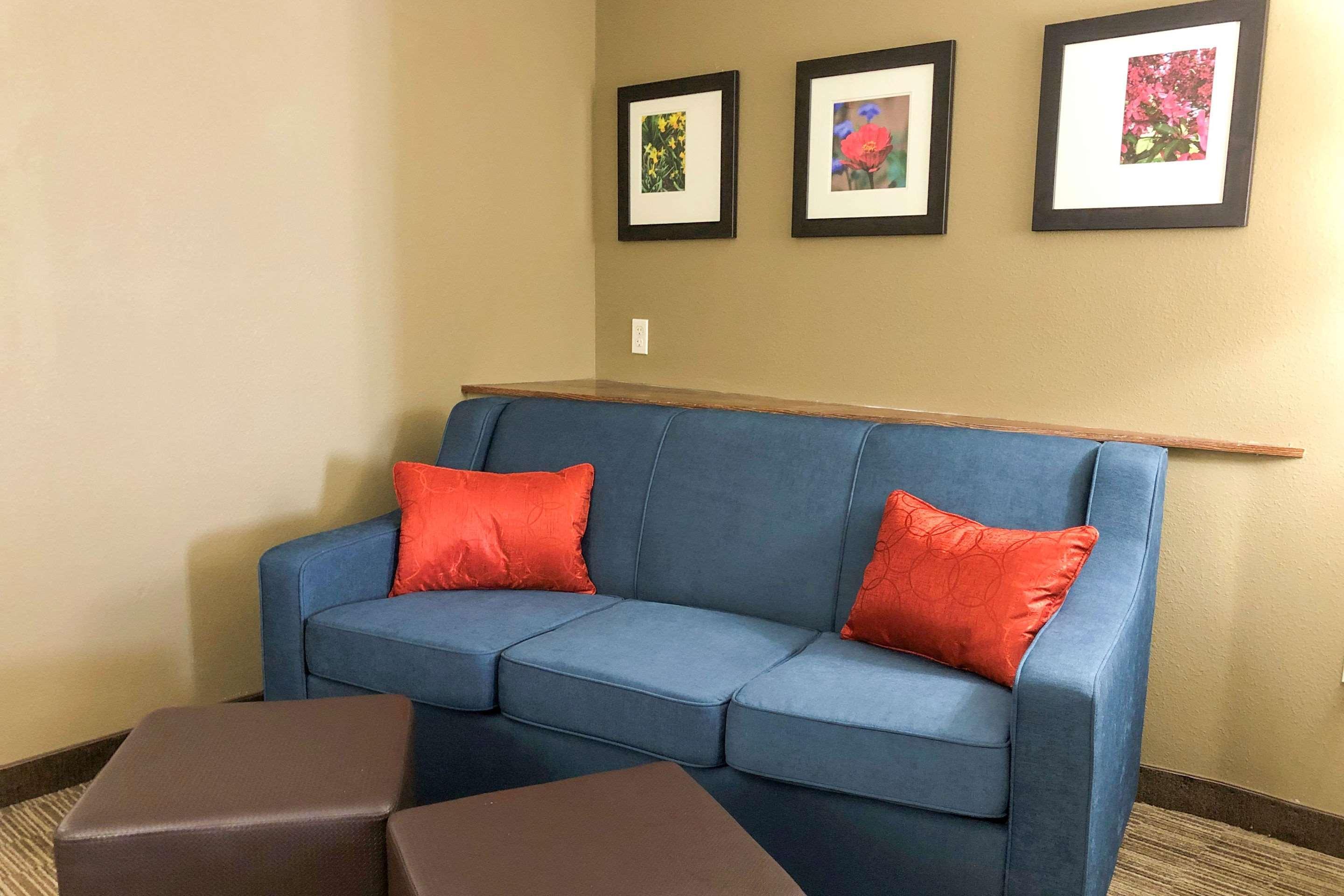Comfort Suites Oshkosh Exteriör bild