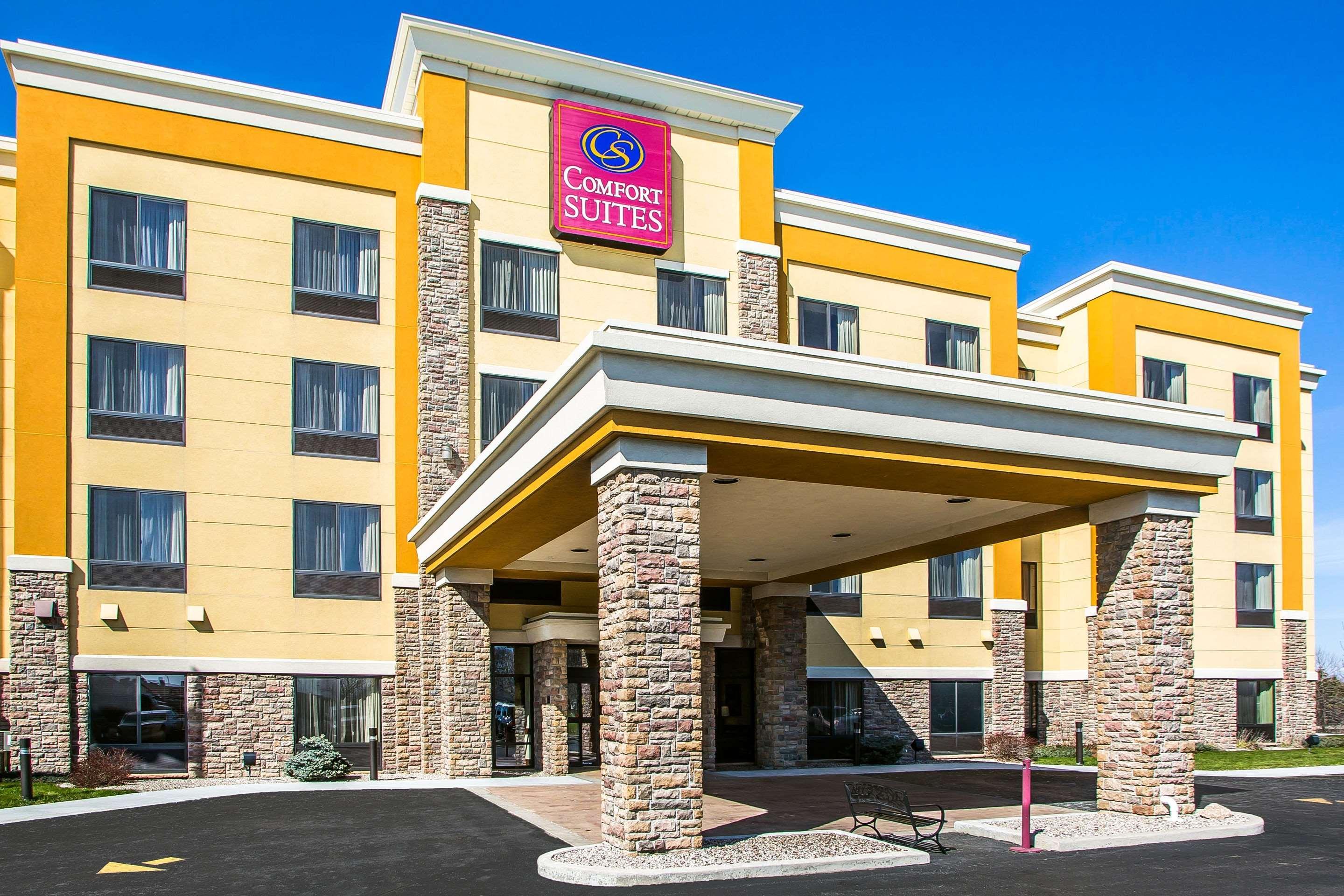 Comfort Suites Oshkosh Exteriör bild